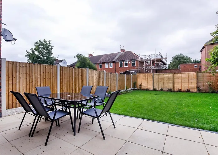 Holiday home The Burton 3 Bedroom House Sleeps 6 York