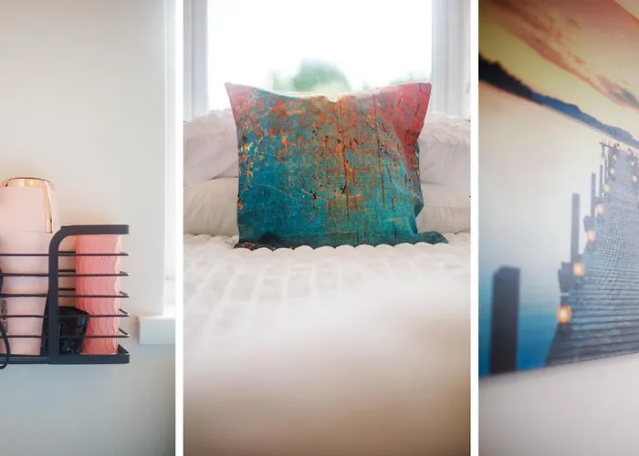 The Burton 3 Bedroom House Sleeps 6 Holiday home York